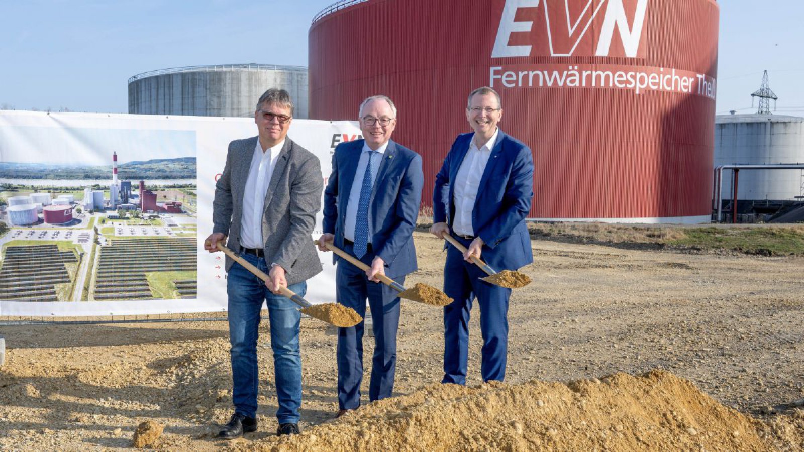 Spatenstich Batteriespeicher Thei&szlig;